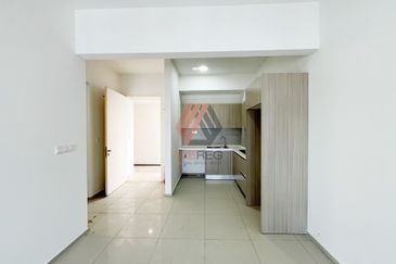 Gravit8 @ Klang South