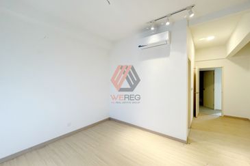 Gravit8 @ Klang South