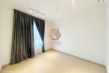 Gravit8 @ Klang South