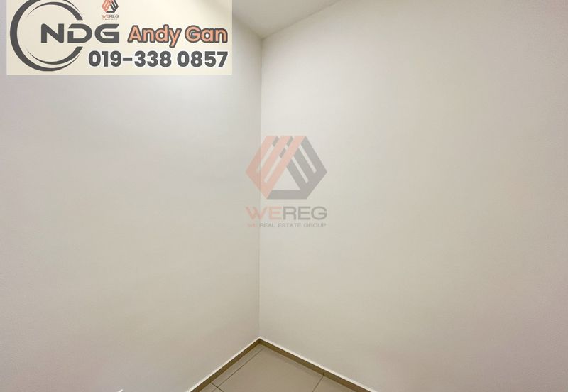 Gravit8 @ Klang South