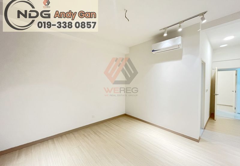 Gravit8 @ Klang South