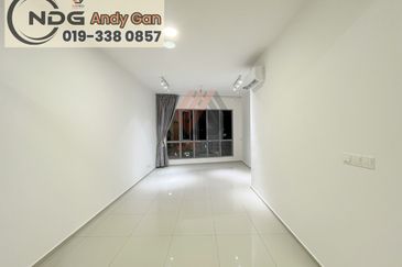 Gravit8 @ Klang South