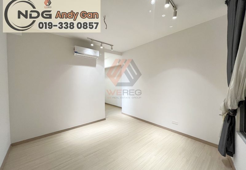 Gravit8 @ Klang South