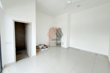 Robin @ Bandar Rimbayu