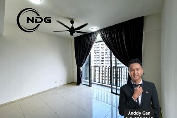 Gravit8 @ Klang South