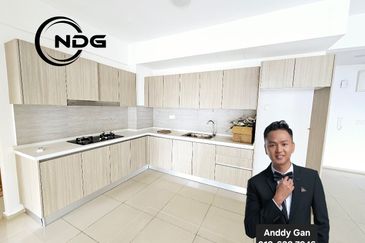 Gravit8 @ Klang South