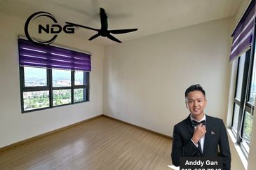 Gravit8 @ Klang South