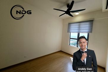 Gravit8 @ Klang South