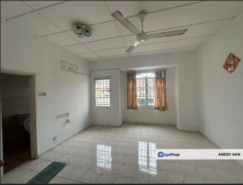 Partially Furnished | 2 Storey | Gated Guarded, Selangor, Klang