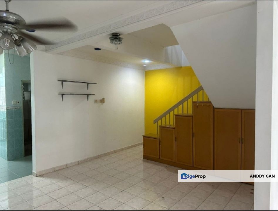 Partially Furnished | 2 Storey | Gated Guarded, Selangor, Klang