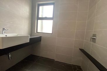 Bywater Validum @ Setia Utama 3