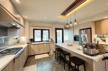 Dalia Residences @ Tropicana Aman