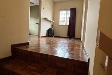 End Lot Setia Impian 2, Setia Alam Shah Alam House for Sale