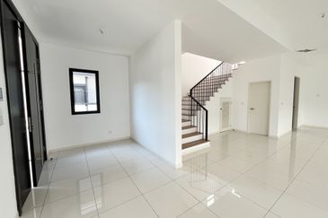 Freesia Residences @ Tropicana Aman