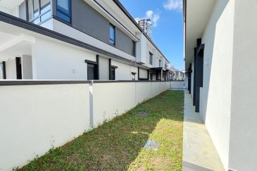 Freesia Residences @ Tropicana Aman