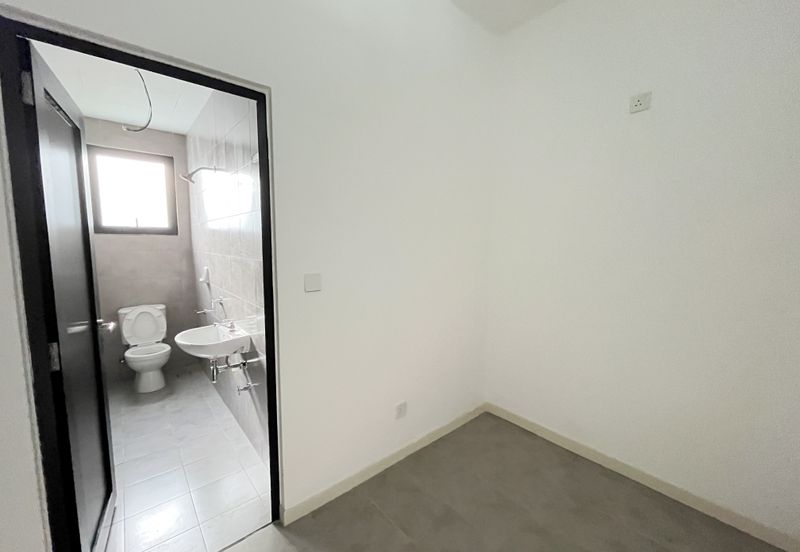 Freesia Residences @ Tropicana Aman