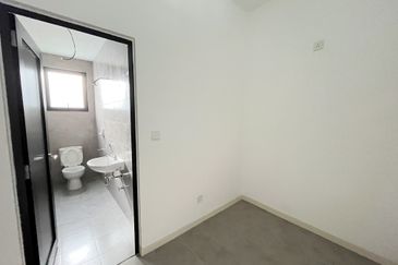 Freesia Residences @ Tropicana Aman