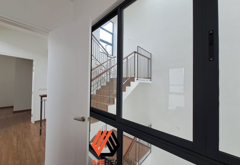 Lucent Residence @ twentyfive.7