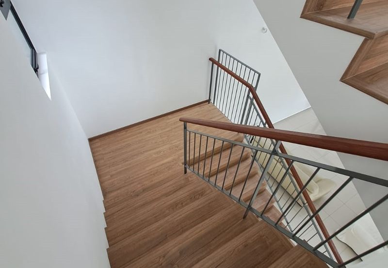 Lucent Residence @ twentyfive.7