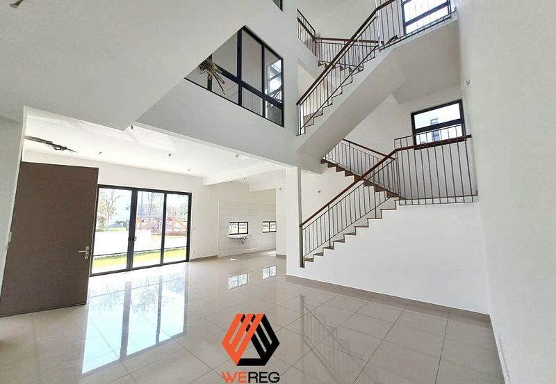 Lucent Residence @ twentyfive.7