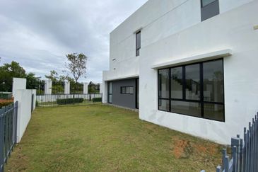 Sencilia @ Eco Sanctuary