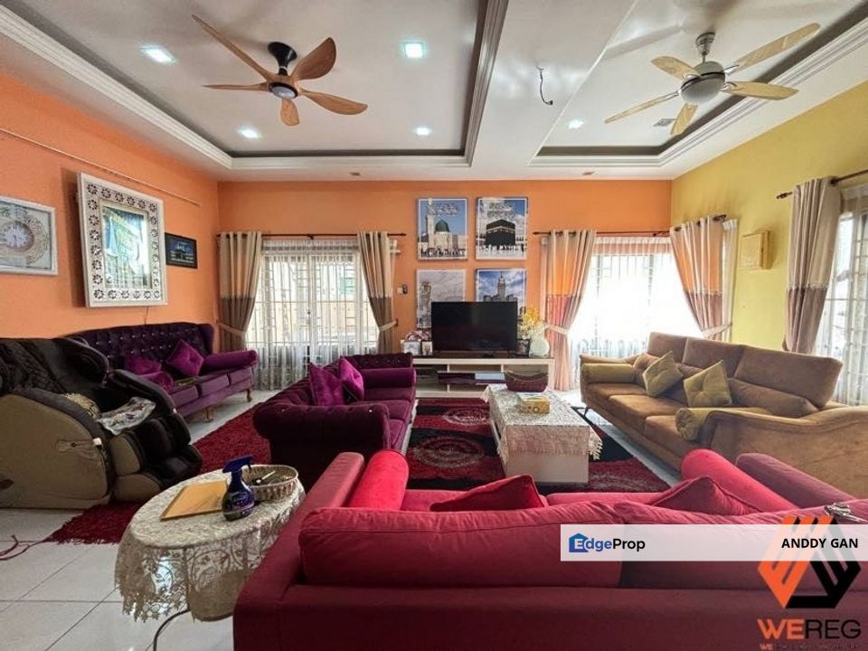 End Lot Bayuemas Klang House for Sale, Selangor, Klang