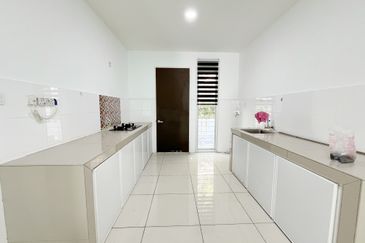 Arahsia Residences, Tropicana Aman