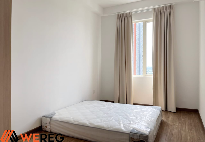 The Tresor @ Gravit 8 *