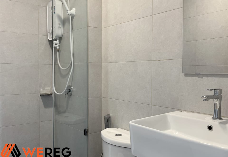 The Tresor @ Gravit 8 *