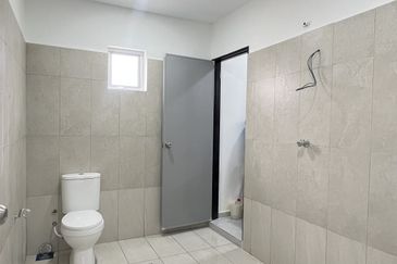 Taman Tepi Sungai ( Taman Teluk Pulai Indah )