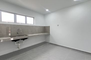 Taman Tepi Sungai ( Taman Teluk Pulai Indah )