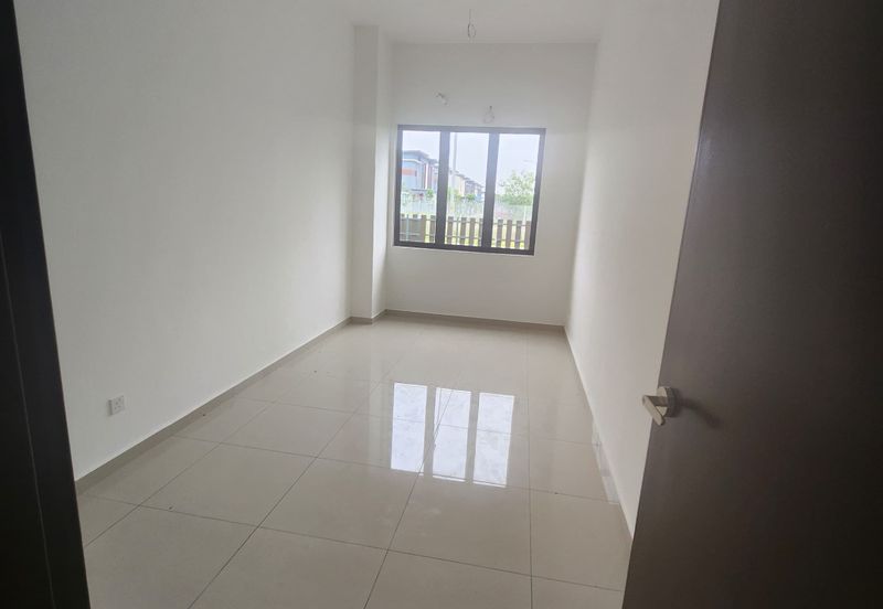 Canary Garden @Bandar Bestari