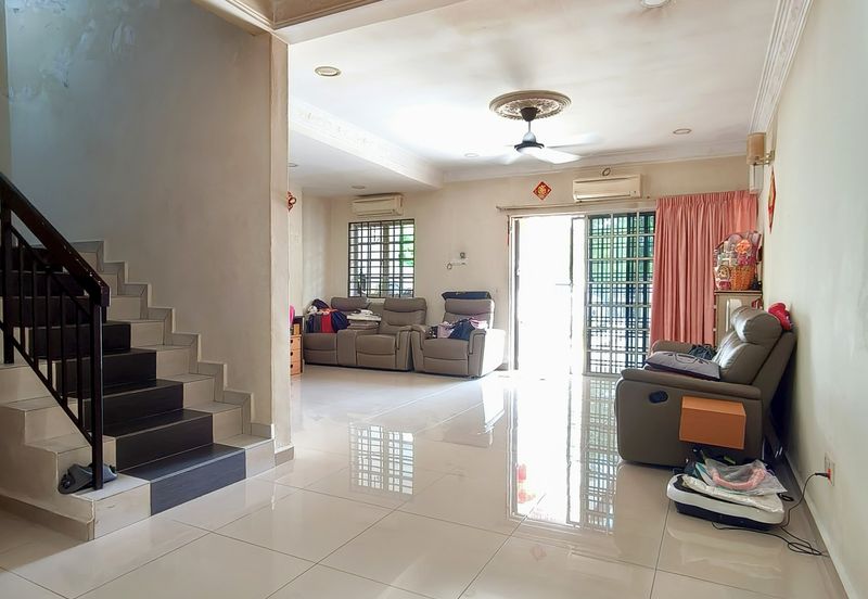 Taman Tepi Sungai ( Taman Teluk Pulai Indah )