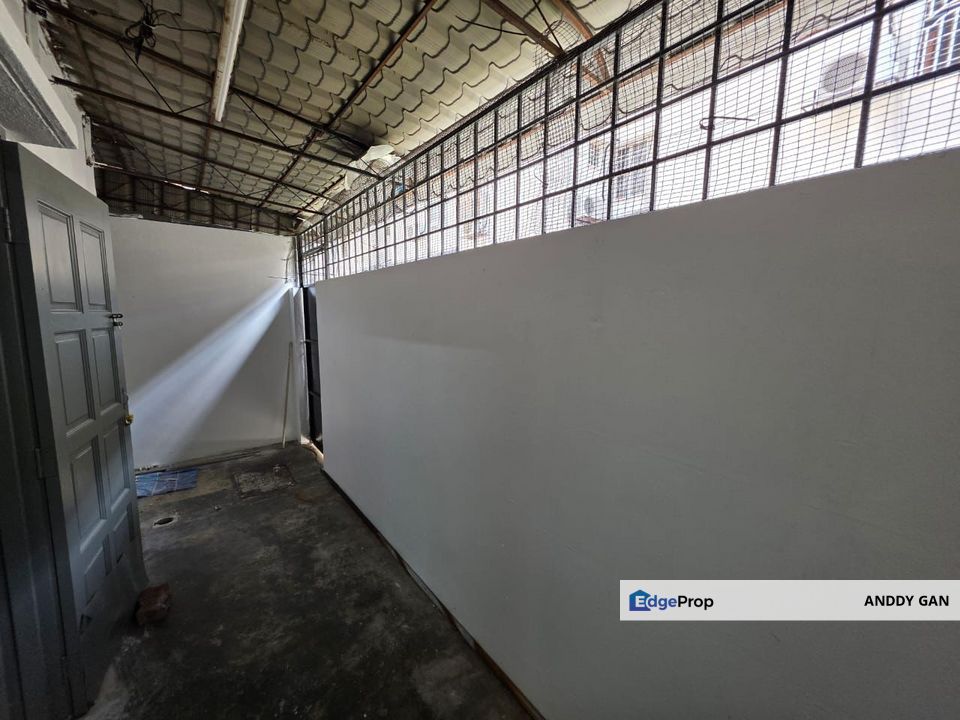 Newly Furbished 2-Storey Bandar Puteri Klang House for Sale, Selangor, Klang