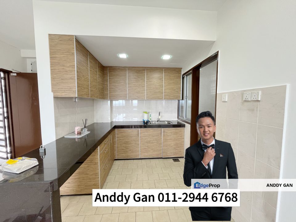 Lagoon Suites Kota Kemuning House for Sale, Selangor, Kota Kemuning