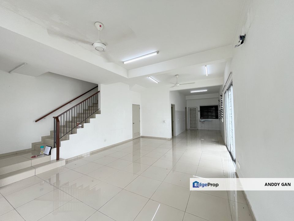 End Lot Bandar Rimbayu House for Rent, Selangor, Telok Panglima Garang