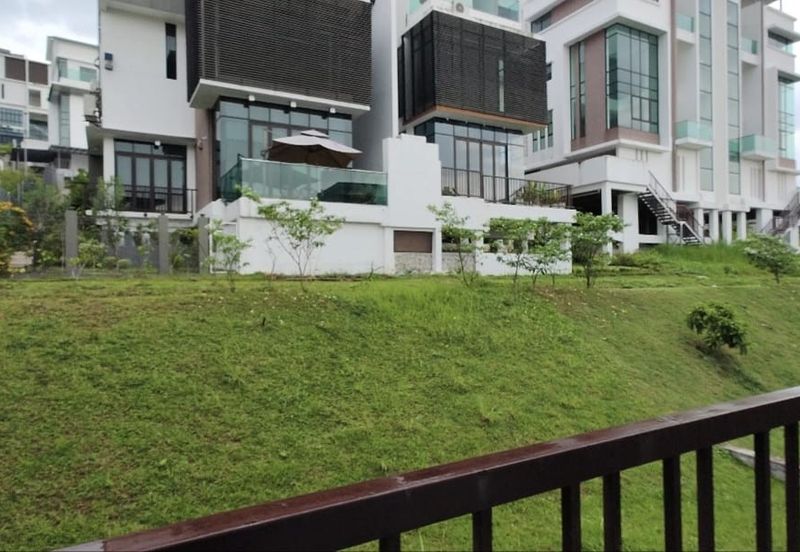 Kingsley Hills @ Putra Heights