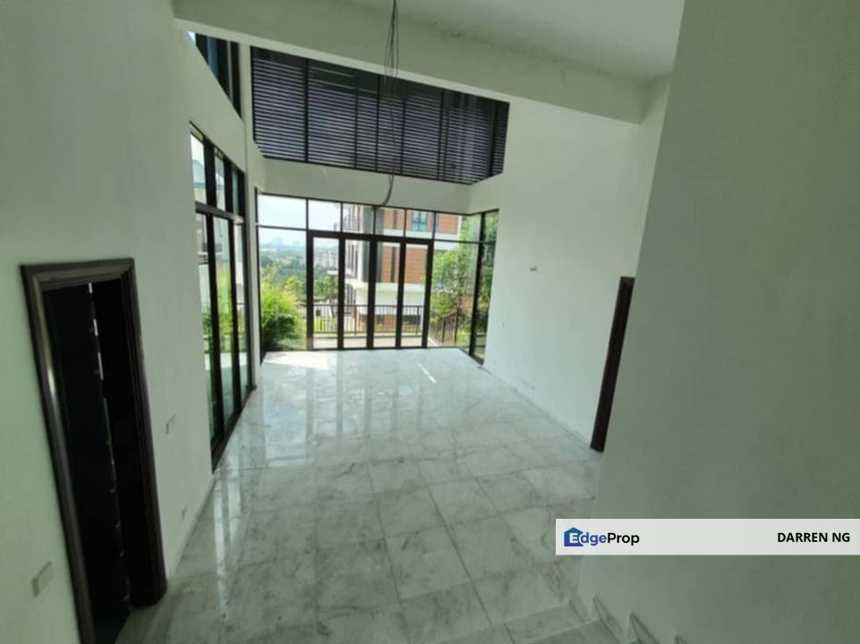 I have more than 12 units for sale at kingsley hills. specialist here. pm info., Selangor, Subang Jaya