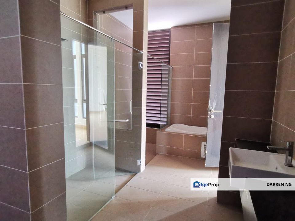 I have more than 12 units for sale at kingsley hills. specialist here. pm info, Selangor, Subang Jaya