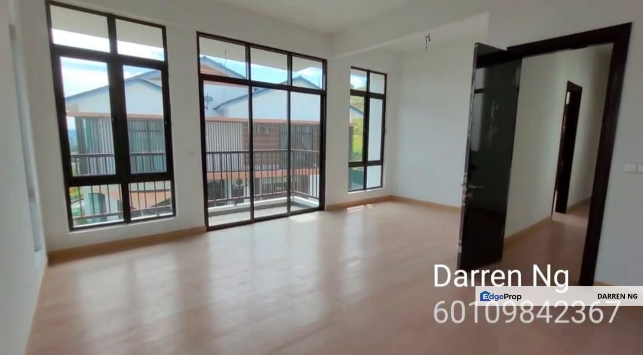 I have more than 12 units for sale at kingsley hills. specialist here. pm info., Selangor, Subang Jaya