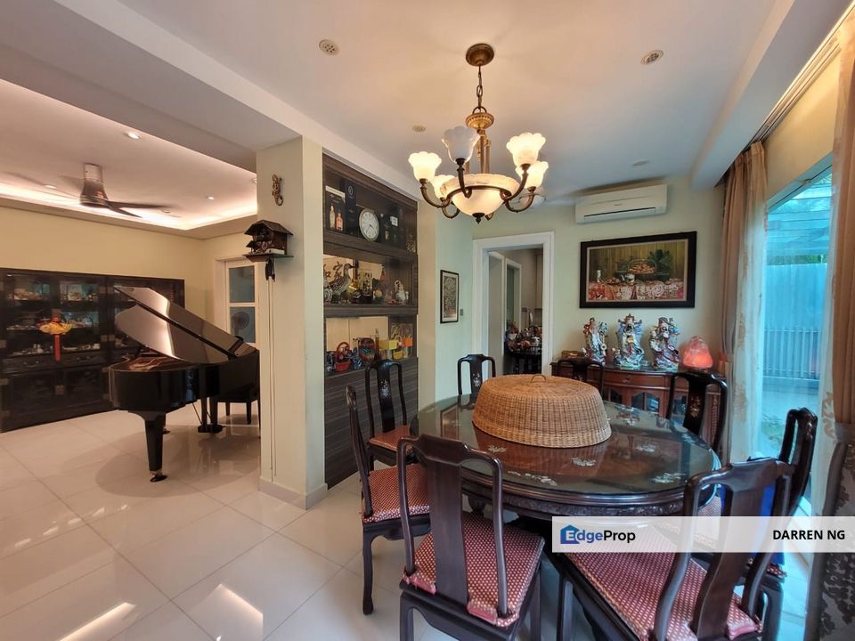 I have more than 6 units for sale at royale palm. specialist here. pm info., Selangor, Putra Heights