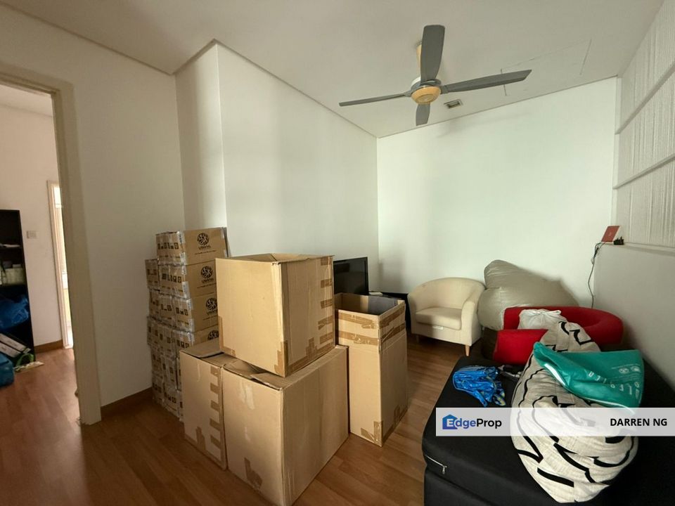 I have more than 6 units for sale at royale palm. specialist here. pm info, Selangor, Putra Heights