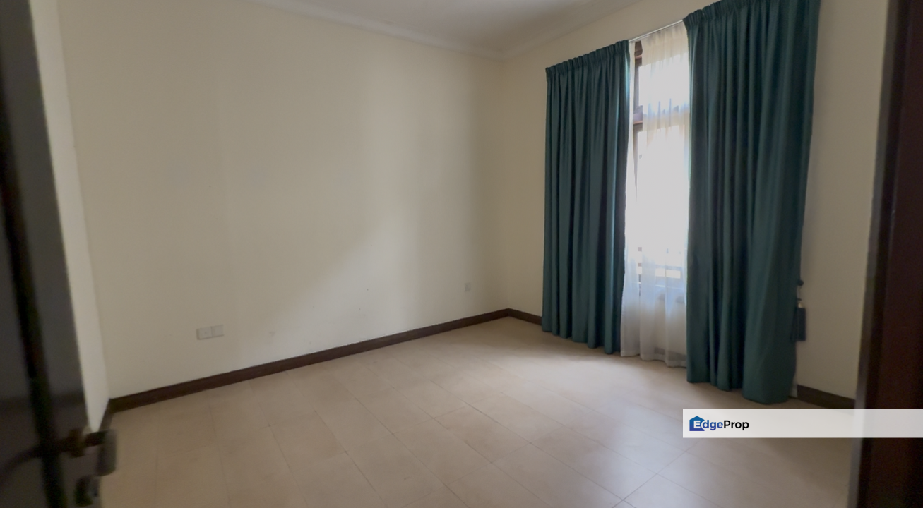 I have more than 9 units for sale at glenmarie residence. specialist here. pm info., Selangor, Glenmarie