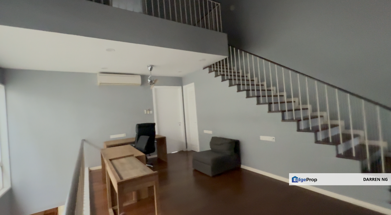 I have more than 12 units for sale at the glades. specialist here. pm info., Selangor, Putra Heights