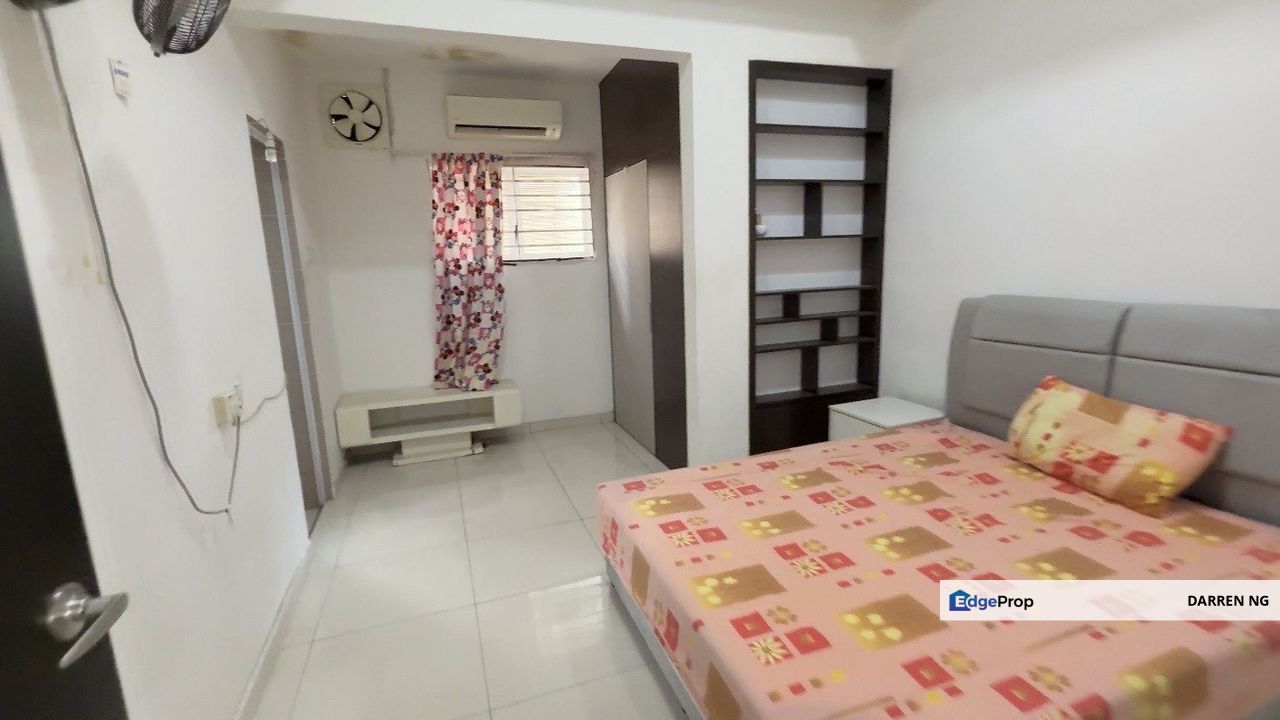 I have more than 11 units for sale at laman granview. specialist here. pm info, Selangor, Puchong South