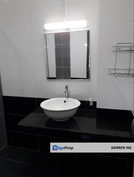 I have more than 4 units for sale at usj 5. specialist here. pm info., Selangor, USJ