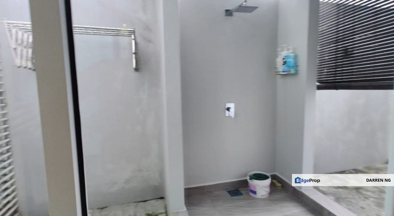 I have more than 12 units for sale at the glades. specialist here. pm info., Selangor, Putra Heights