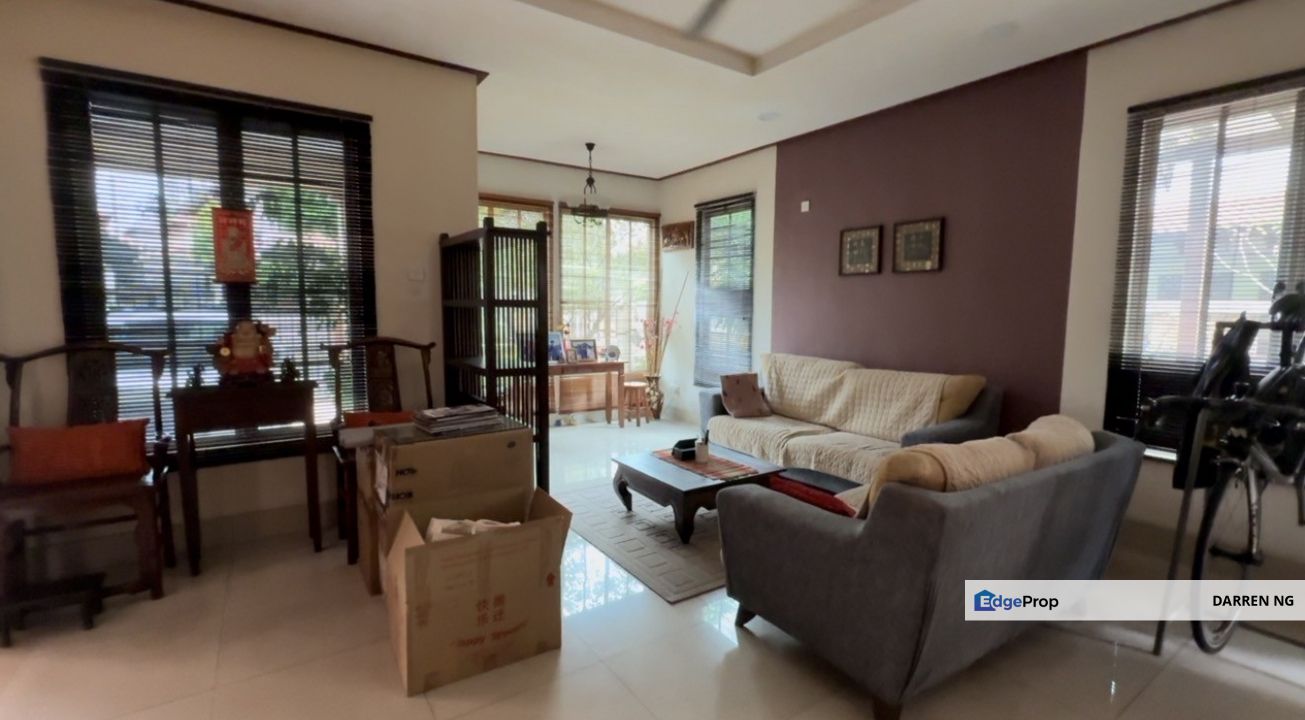 I have more than 2 units for sale at subang alam. specialist here. pm info., Selangor, Shah Alam