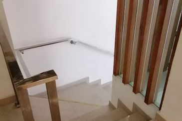 OUG, Jalan Klang Lama, OKR Bungalow for Sale