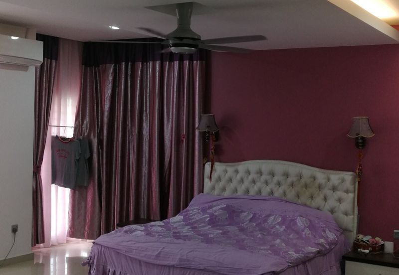 OUG Semi D 3.5 Storey for Sale